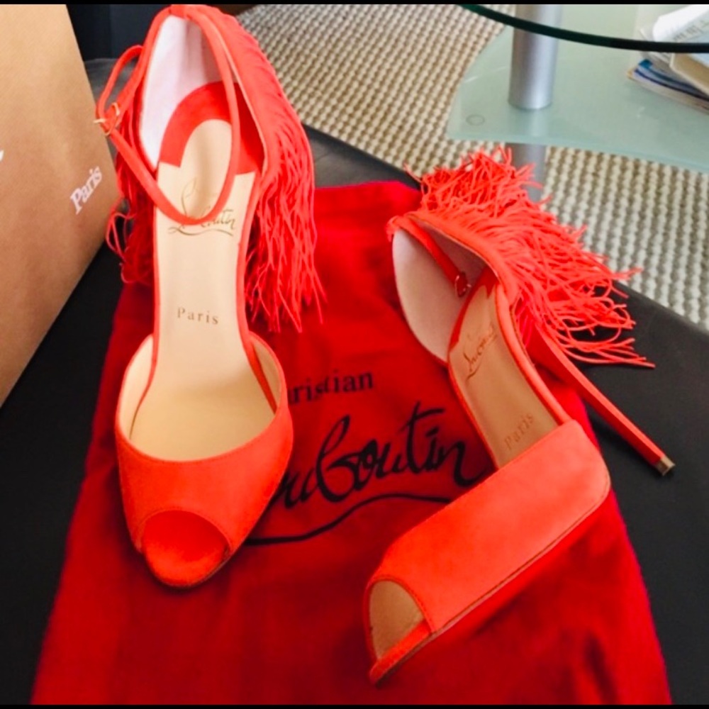 christian louboutin🍾🎉⚡️